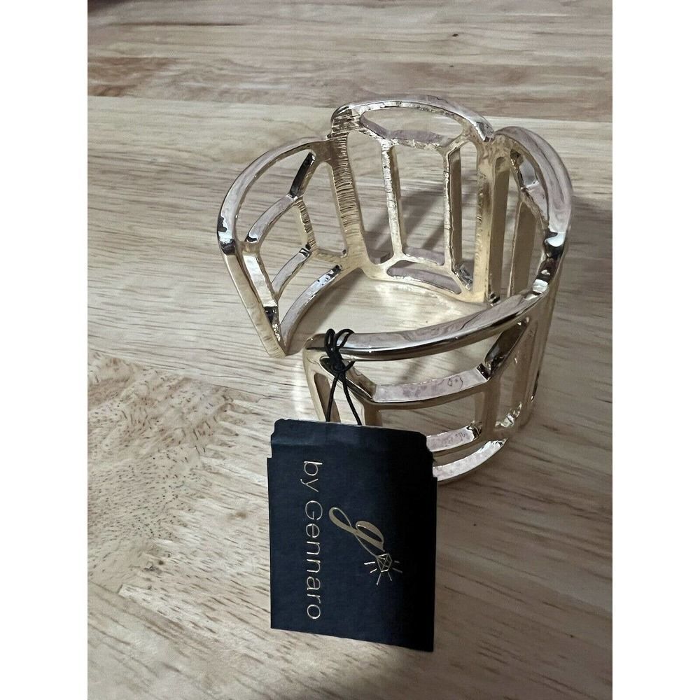 NWT Gennaro Thick Cuff Bracelet Womens￼ Gold Color